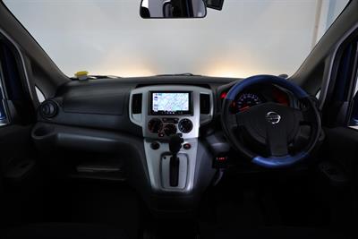 2015 Nissan NV200 - Thumbnail