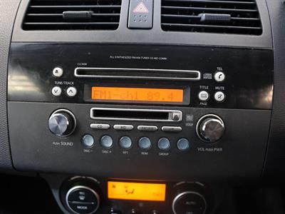 2008 Suzuki Swift - Thumbnail