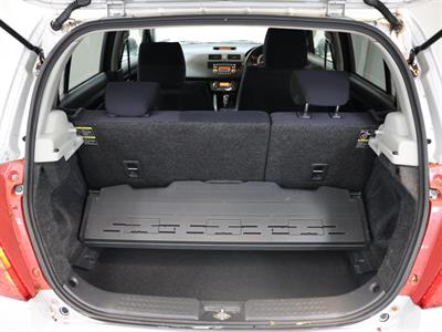 2008 Suzuki Swift - Thumbnail