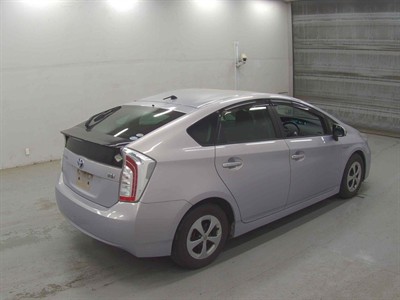 2012 Toyota Prius - Thumbnail