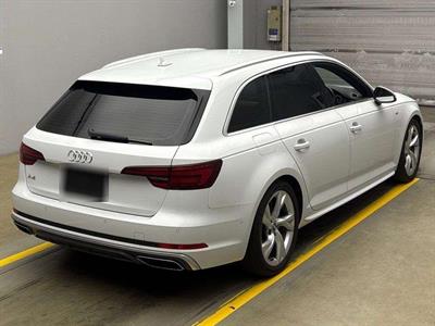 2019 Audi A4 - Thumbnail