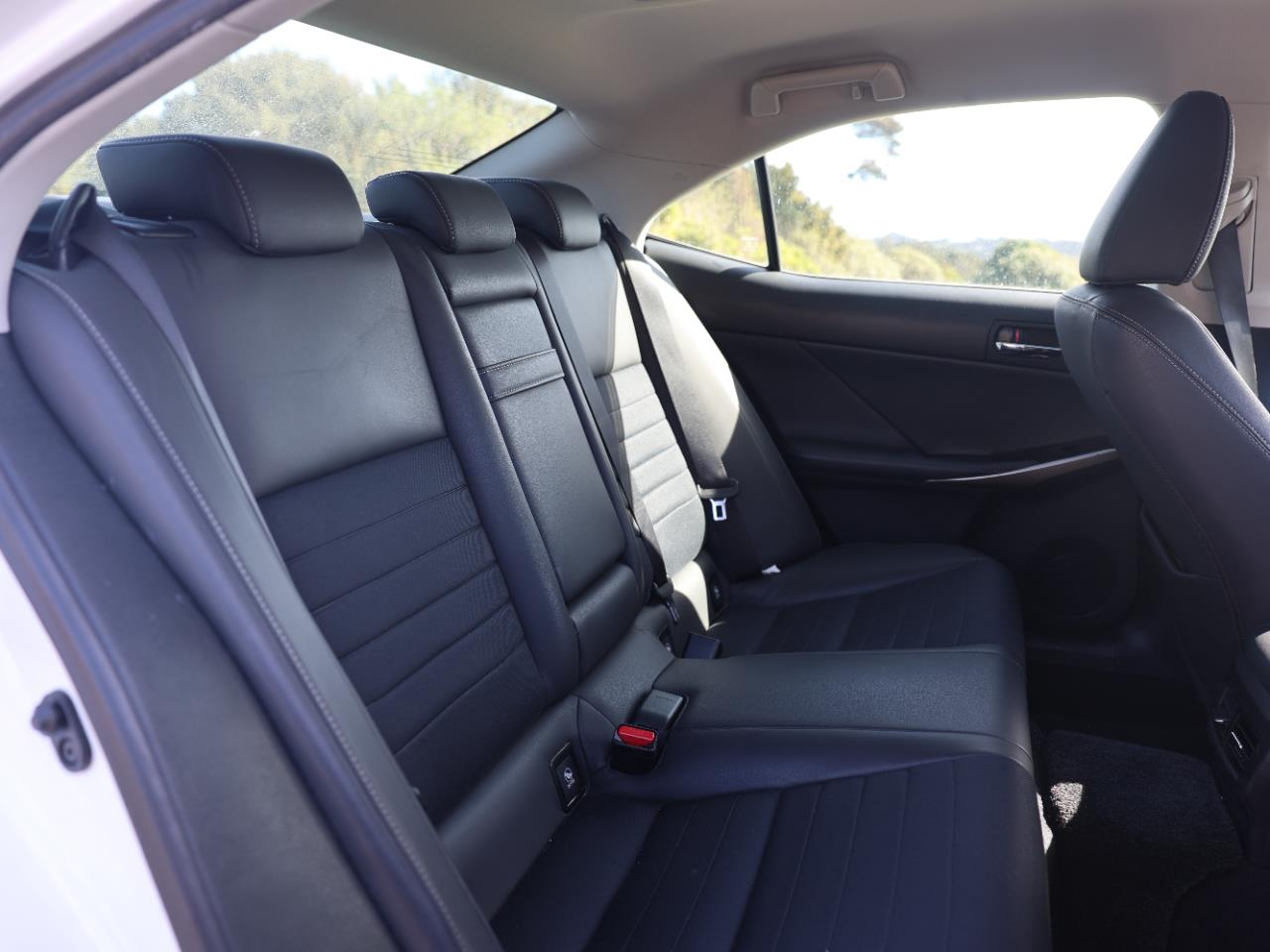 2015 Lexus IS 250