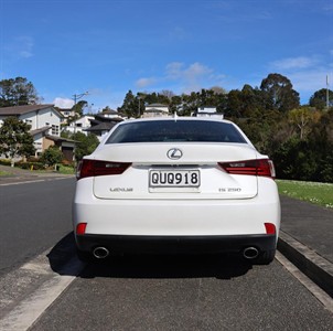 2015 Lexus IS 250 - Thumbnail