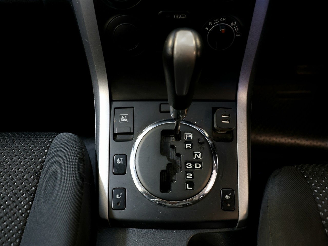 2005 Suzuki Escudo