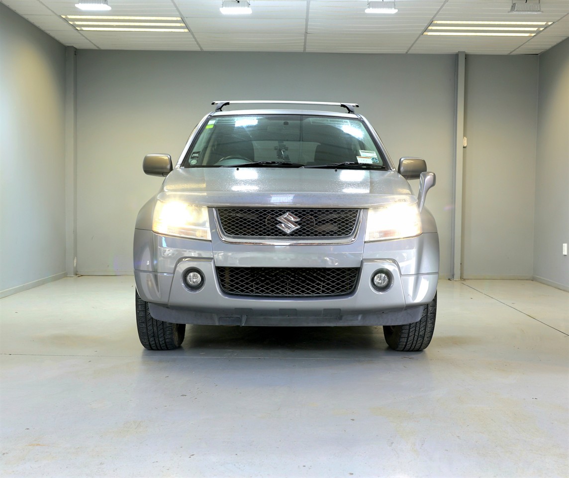 2005 Suzuki Escudo
