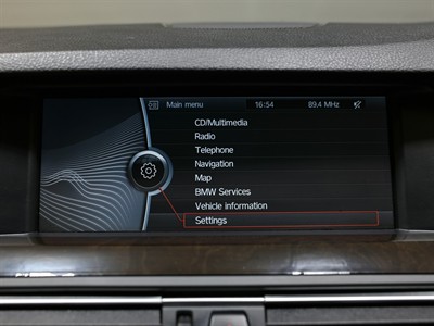 2011 BMW 523i - Thumbnail
