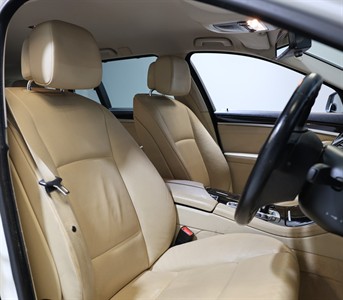 2011 BMW 523i - Thumbnail