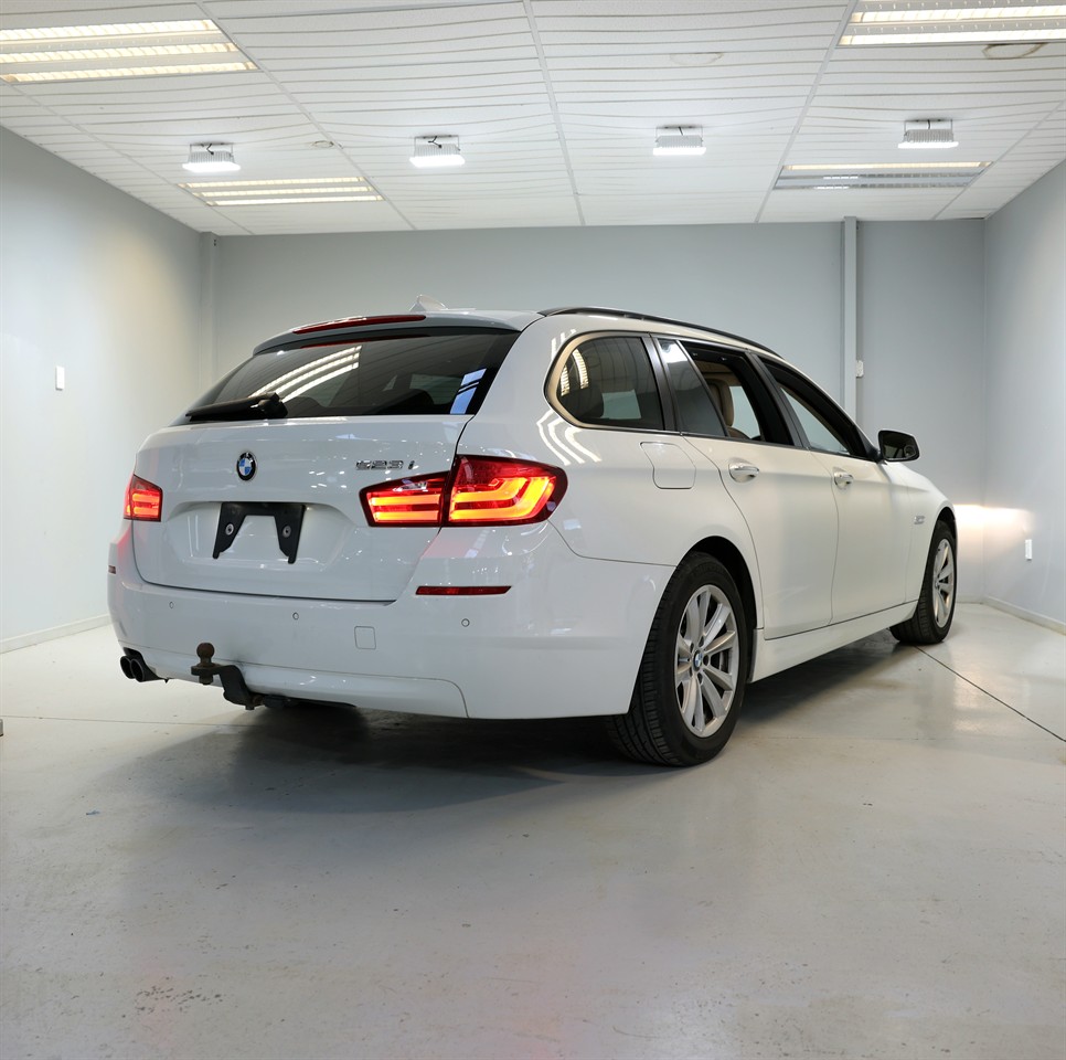 2011 BMW 523i