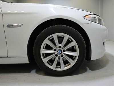 2011 BMW 523i - Thumbnail