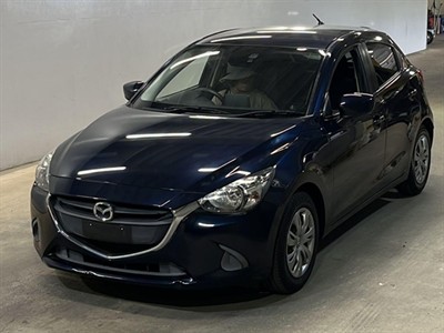 2015 Mazda Demio