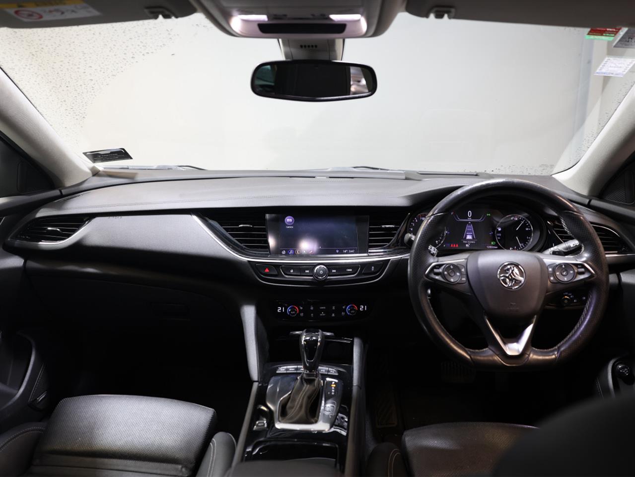 2019 Holden Calais