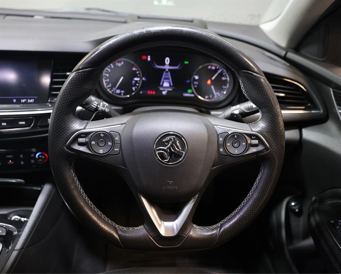 2019 Holden Calais