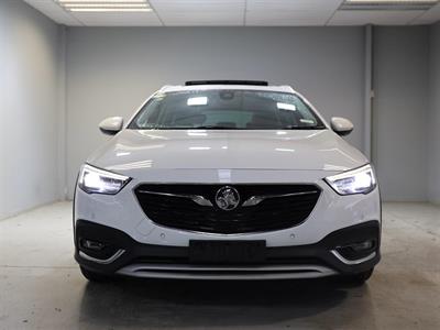 2019 Holden Calais - Thumbnail