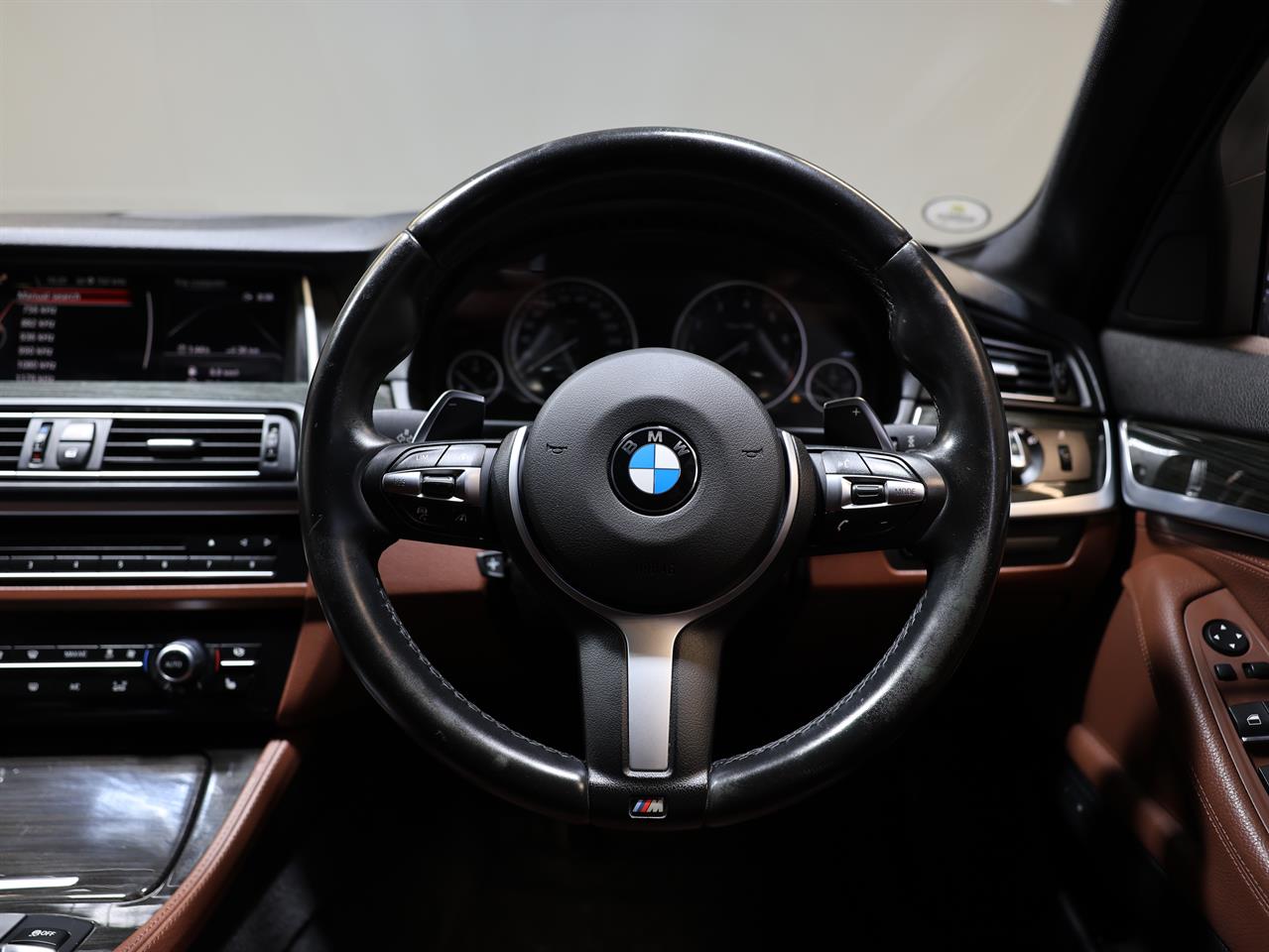 2016 BMW 523i