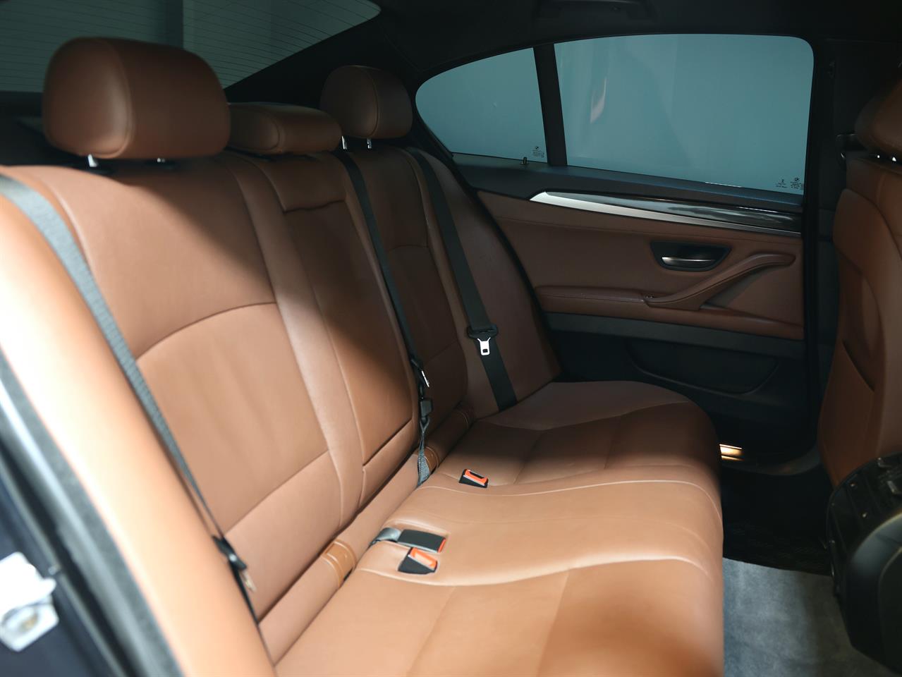 2016 BMW 523i