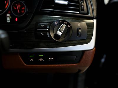 2016 BMW 523i - Thumbnail