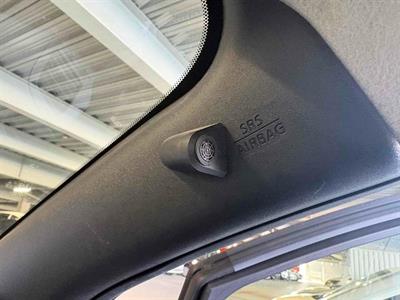 2015 Nissan Leaf - Thumbnail