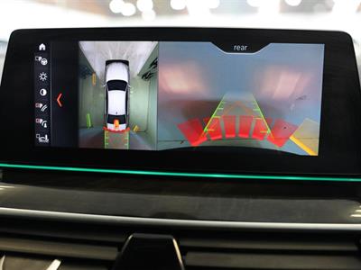 2017 BMW 540i - Thumbnail