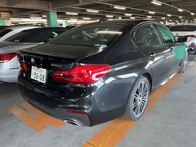2017 BMW 540i - Thumbnail