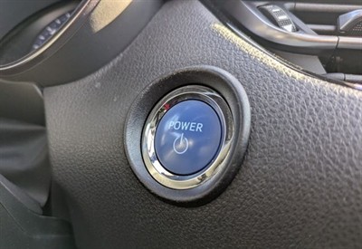 2018 Toyota C-HR - Thumbnail
