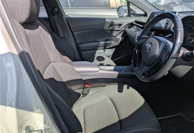 2018 Toyota C-HR - Thumbnail