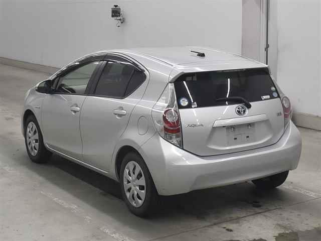 2013 Toyota Aqua