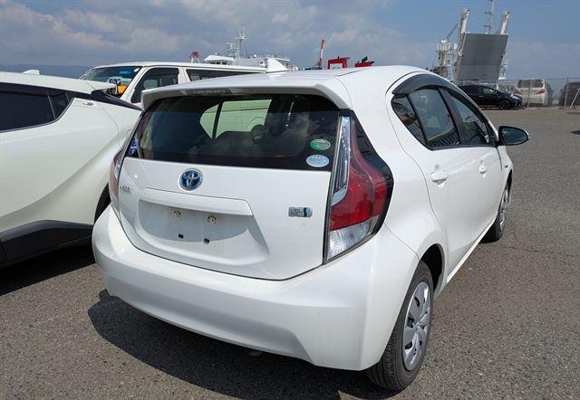 2015 Toyota Aqua
