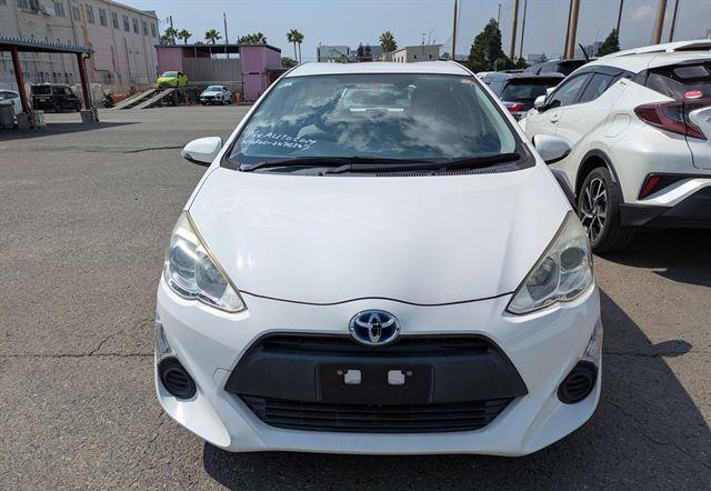 2015 Toyota Aqua