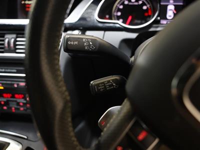 2011 Audi RS5 - Thumbnail