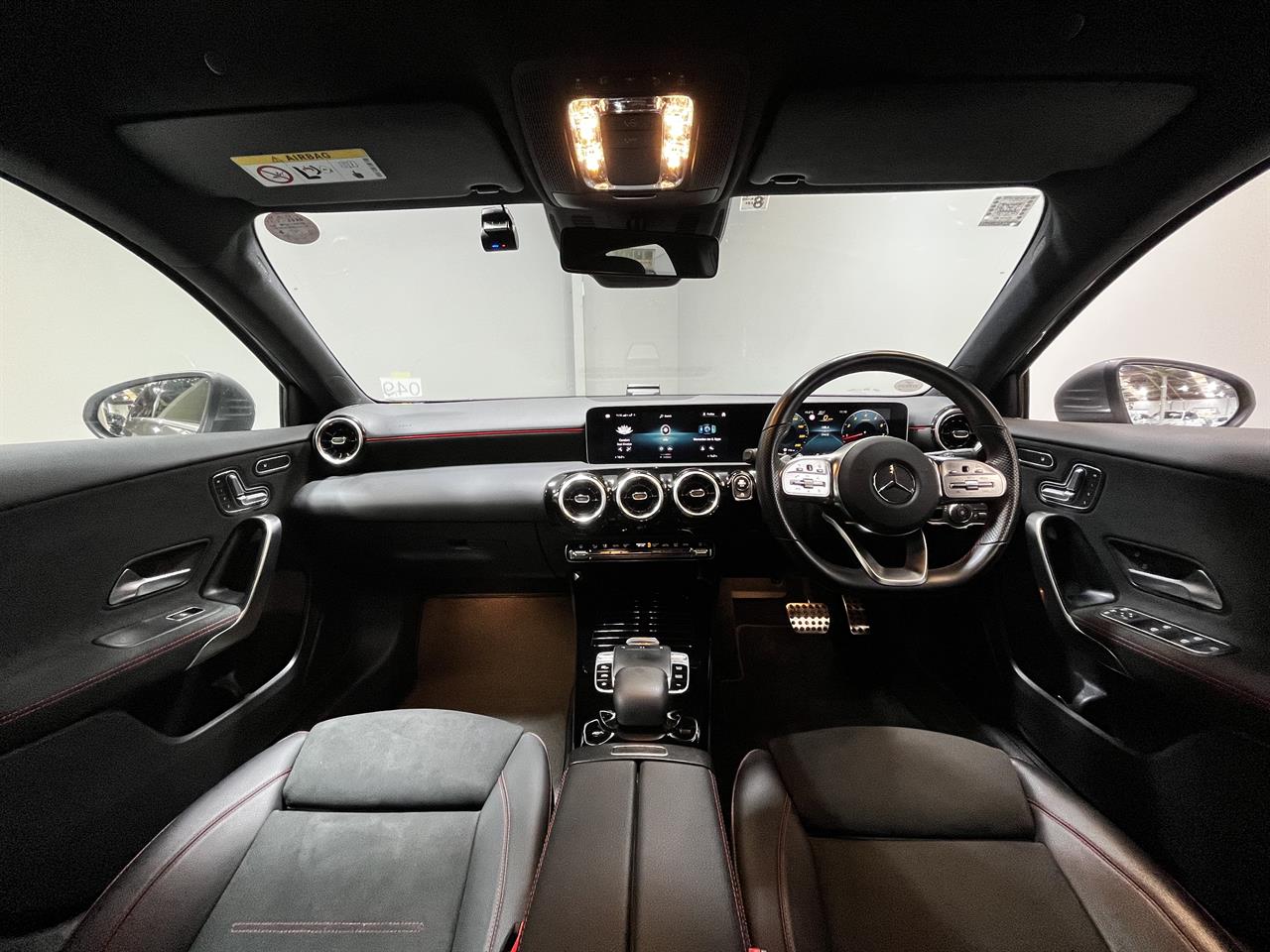 2019 Mercedes-Benz A 180