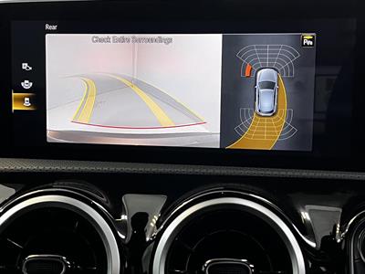 2019 Mercedes-Benz A 180 - Thumbnail