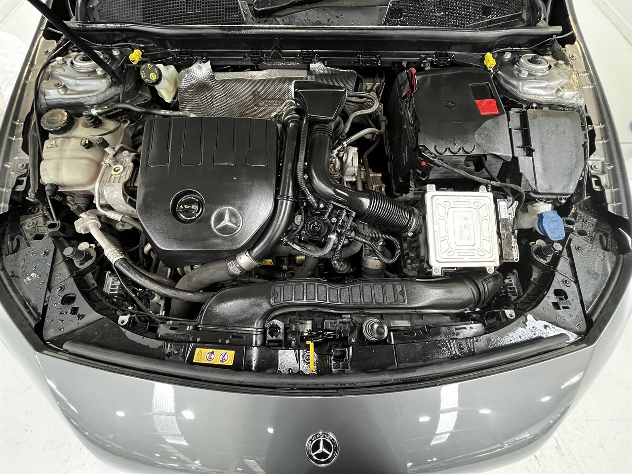 2019 Mercedes-Benz A 180