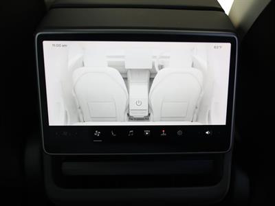 2025 Tesla Model 3 - Thumbnail