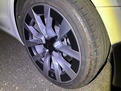 2025 Tesla Model 3 - Thumbnail