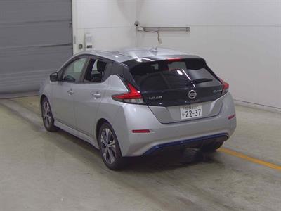 2020 Nissan Leaf - Thumbnail