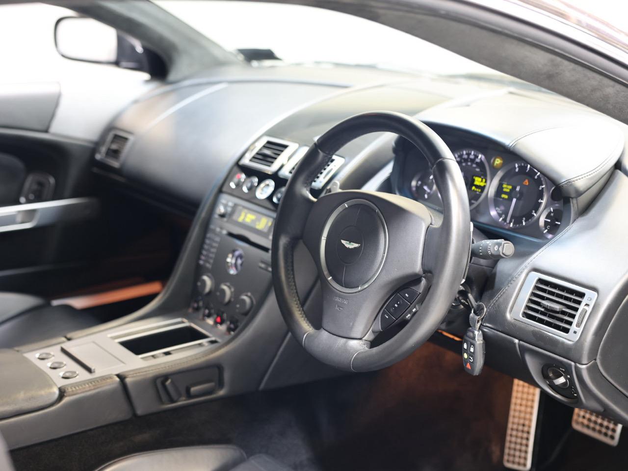 2005 ASTON MARTIN DB9