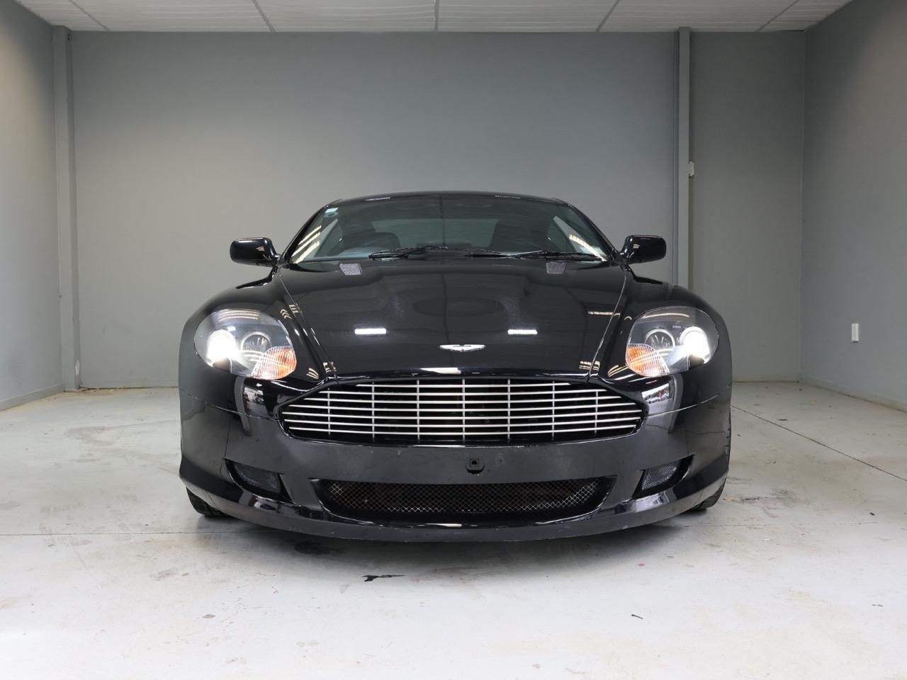 2005 ASTON MARTIN DB9