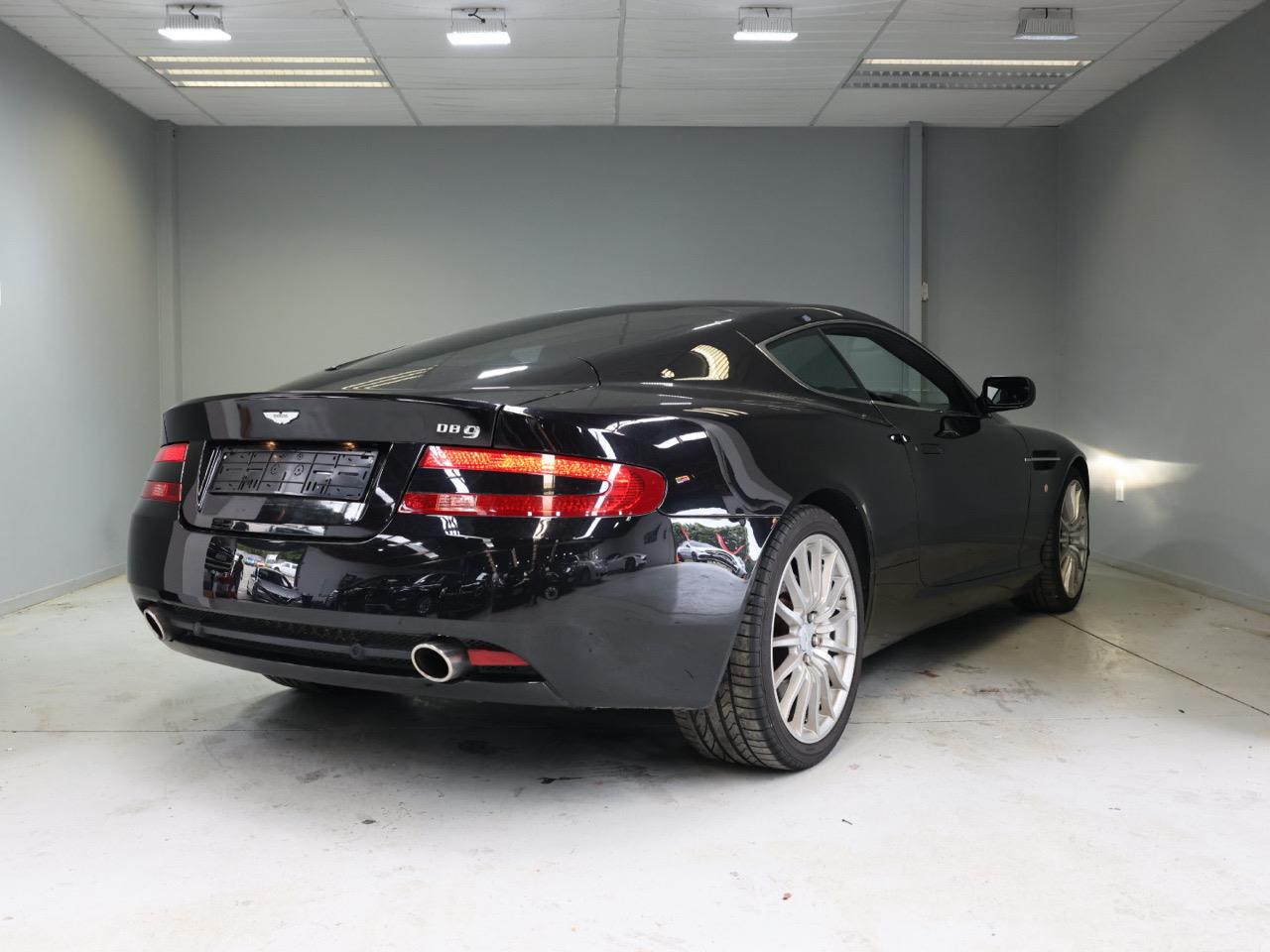 2005 ASTON MARTIN DB9