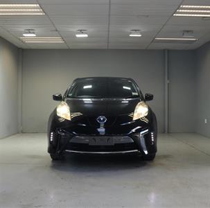 2016 Nissan Leaf - Thumbnail