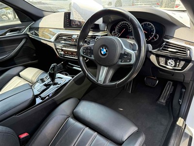 2017 BMW 530i - Thumbnail