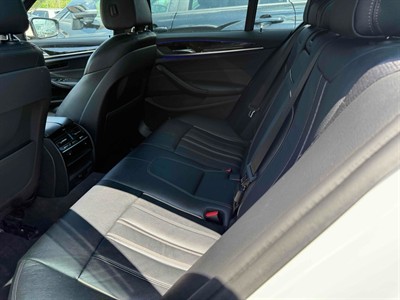 2017 BMW 530i - Thumbnail