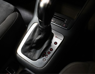 2014 Volkswagen Tiguan - Thumbnail