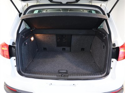 2014 Volkswagen Tiguan - Thumbnail