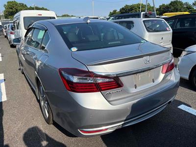 2018 Honda Accord - Thumbnail