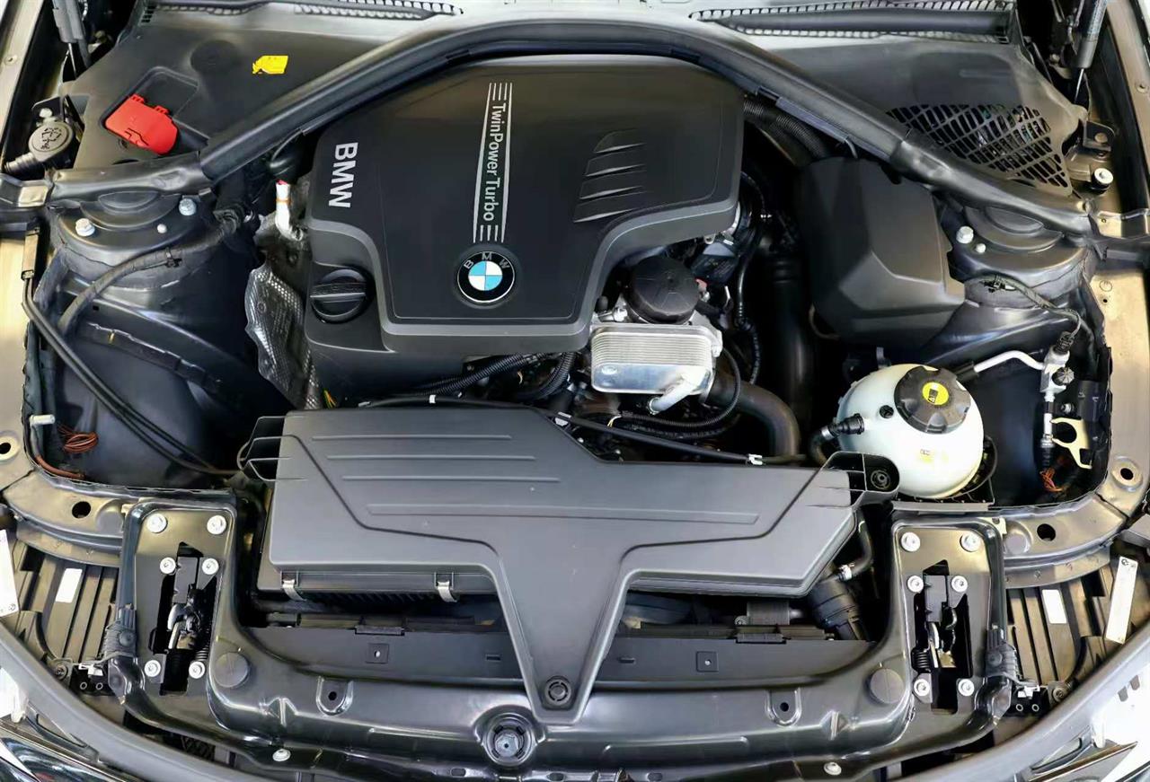 2014 BMW 320i