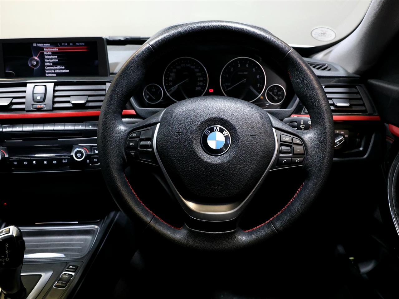 2013 BMW 320i