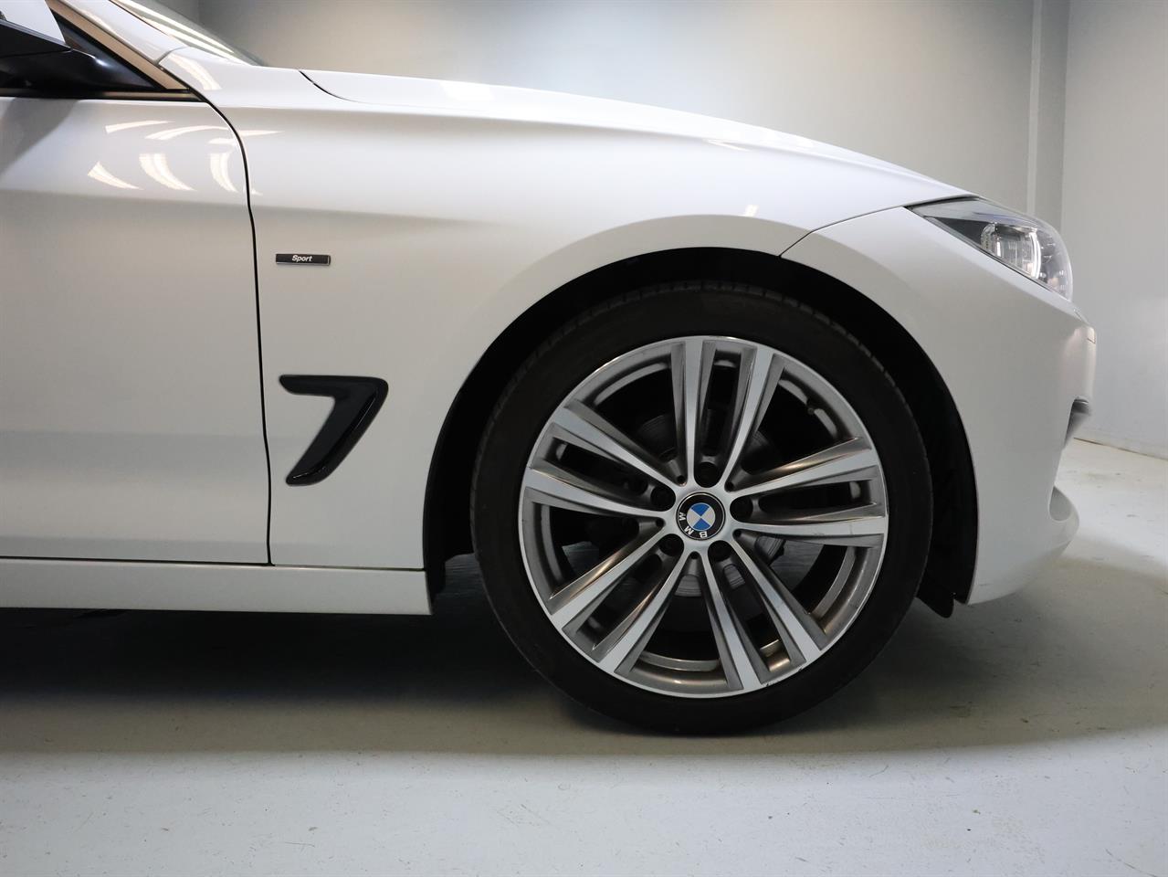 2013 BMW 320i