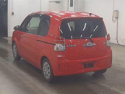 2014 Toyota Spade - Thumbnail