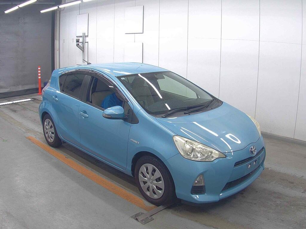 2013 Toyota Aqua