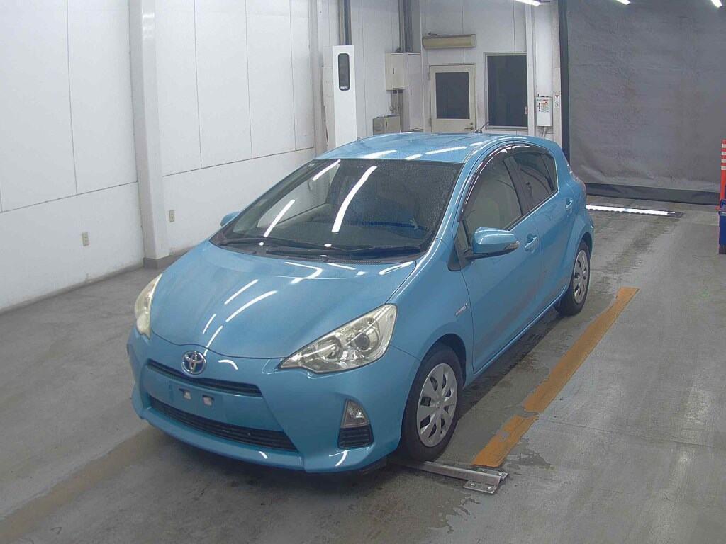 2013 Toyota Aqua